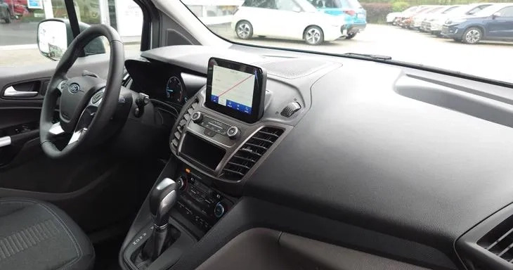 Ford Tourneo Connect cena 140452 przebieg: 10, rok produkcji 2023 z Tłuszcz małe 631
